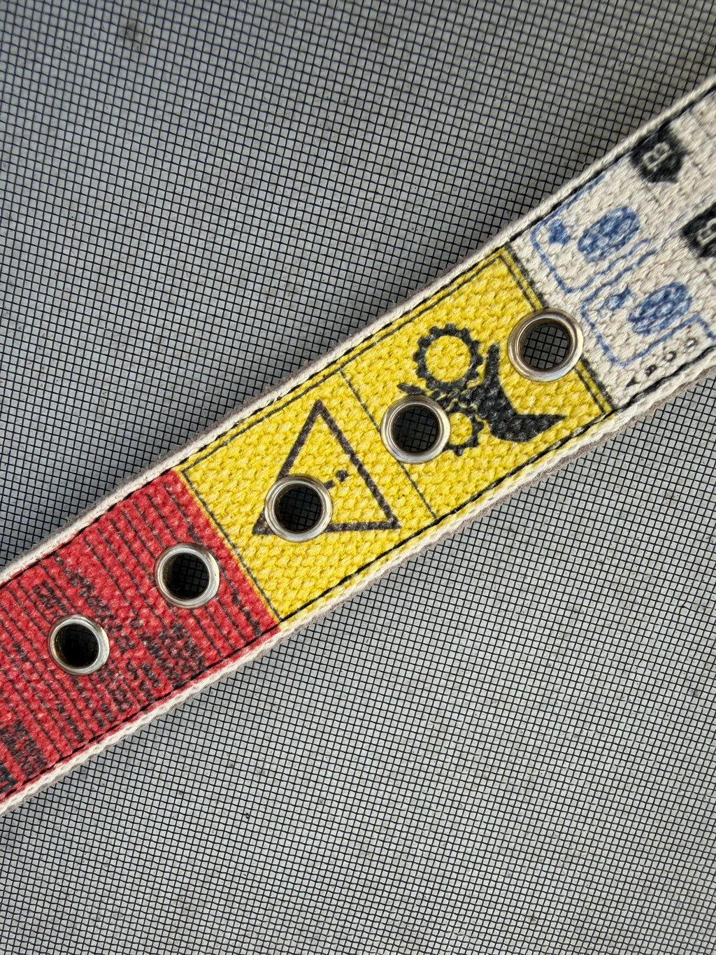 THE TAGS BELT