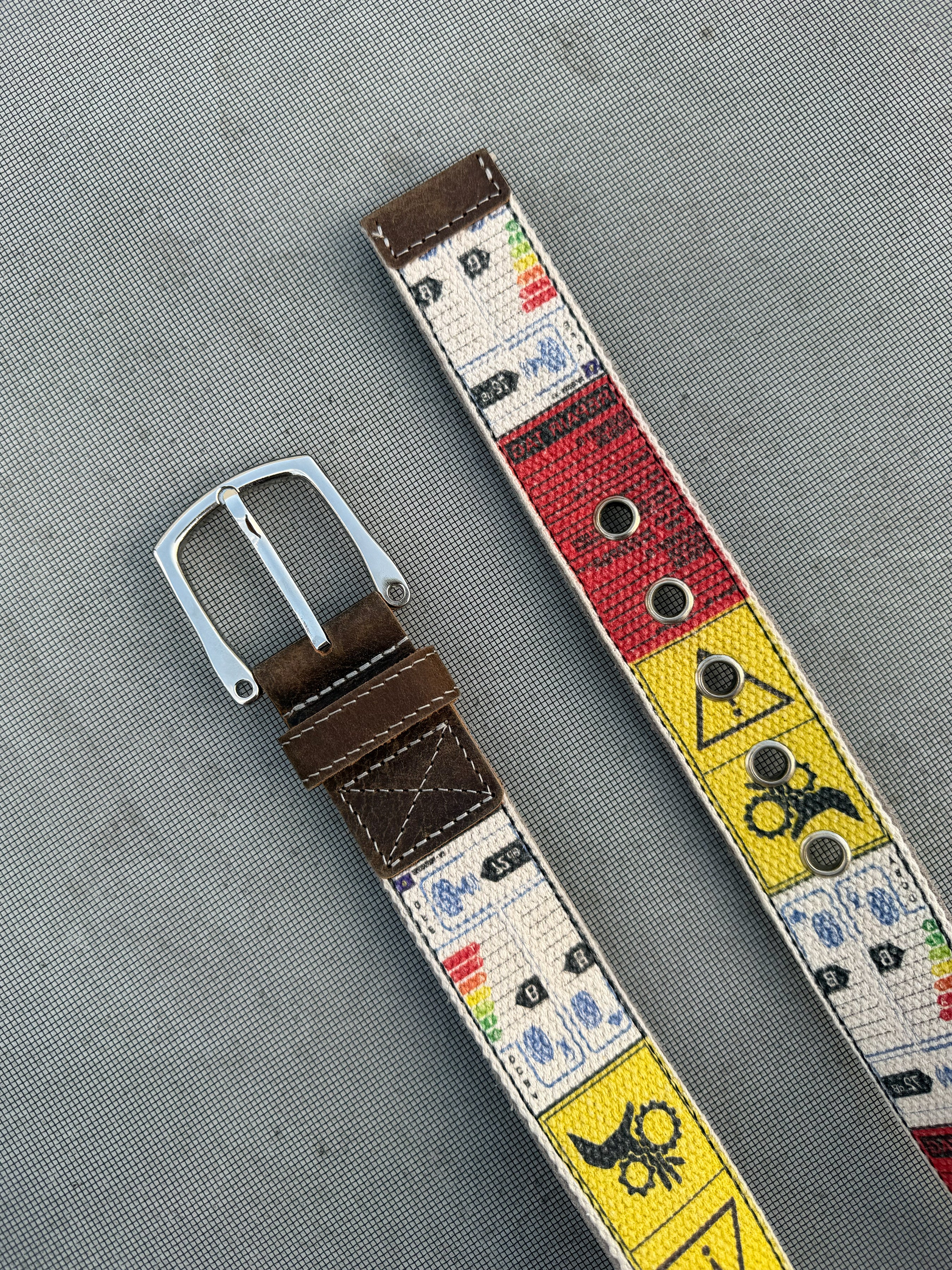 THE TAGS BELT